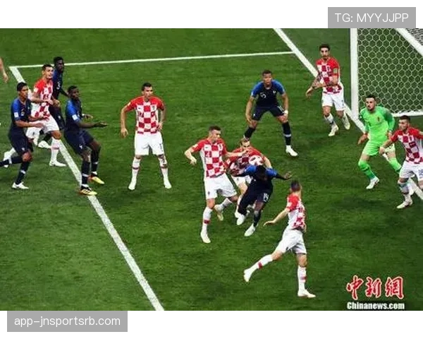 裁判如何判定“无意手球”是否犯规？规则拆解