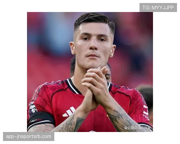 曼联豪掷2亿引援却未见成效，引援逻辑与战绩提升是否脱节