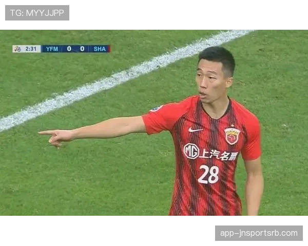 胡尔克边路突破如何驱动助攻上涨：压制防线与进攻转化机制分析